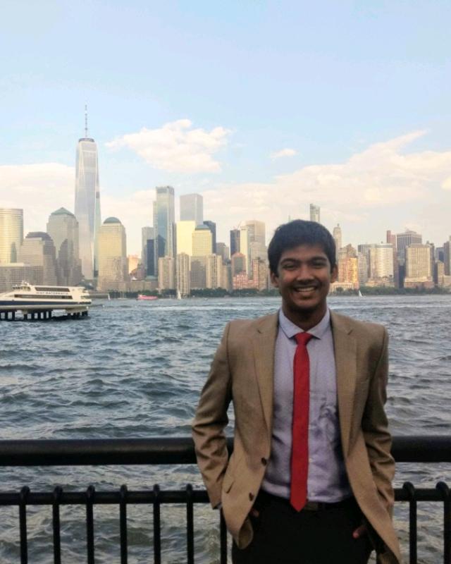 prof_pic.jpg